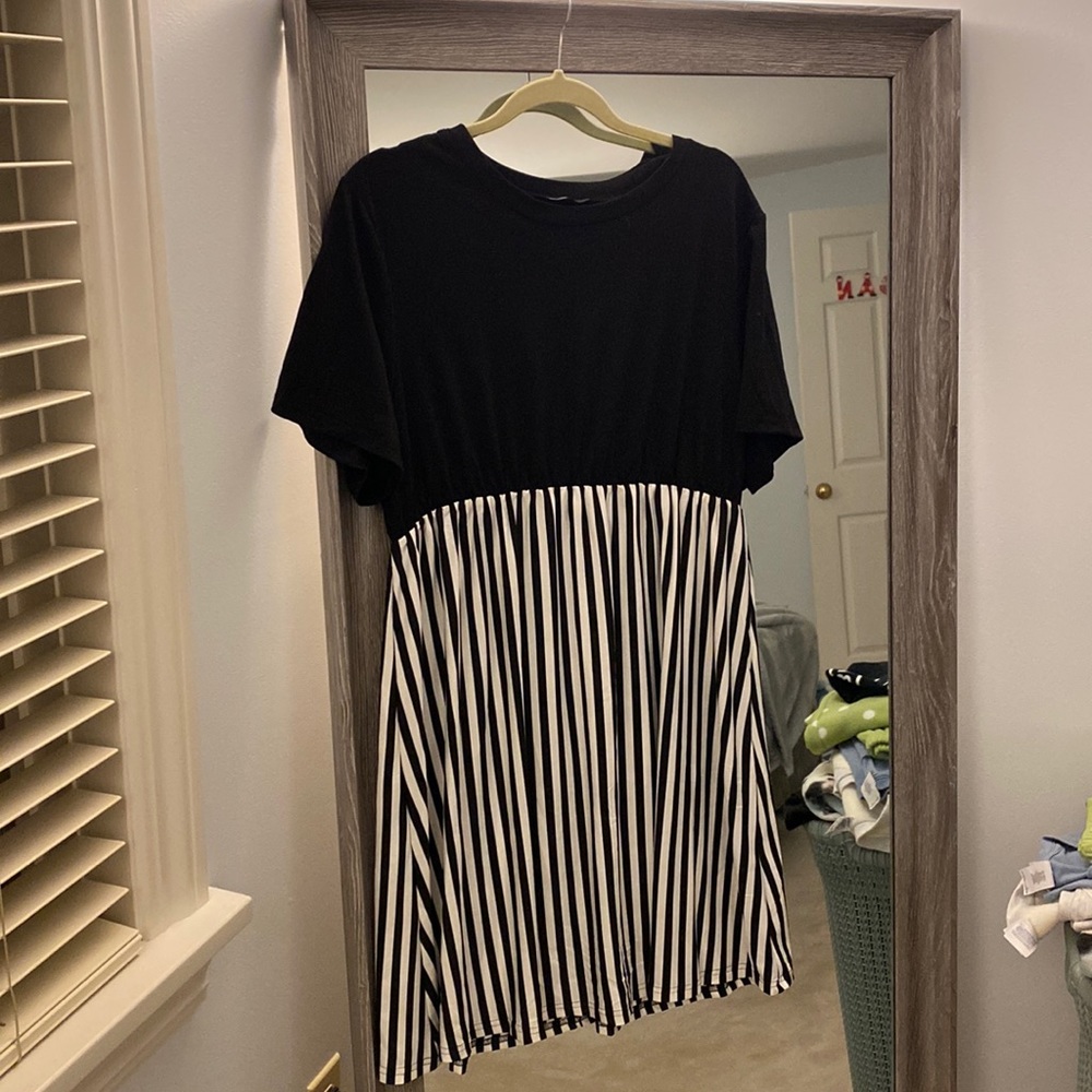 Black and white dress